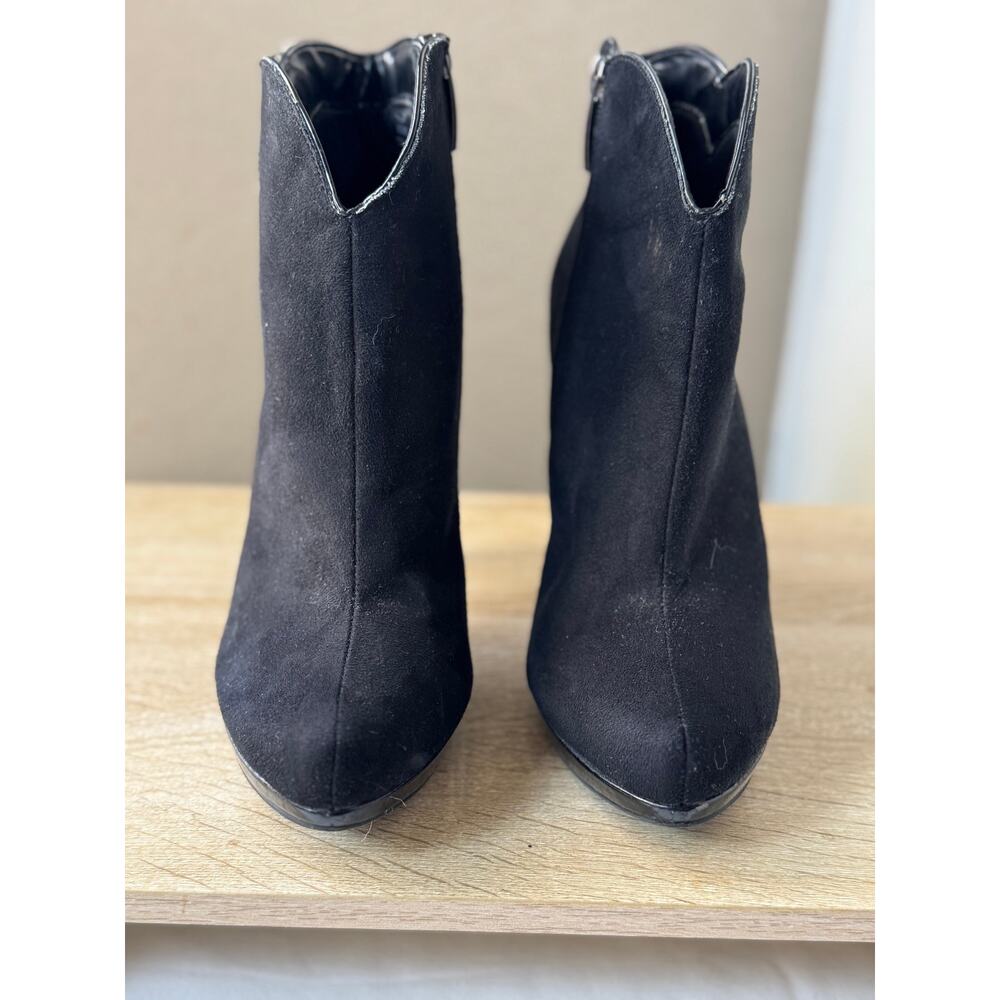 Limelight Black Suede Ankle Booties - Women’s Size 9 - Picture 3 of 7